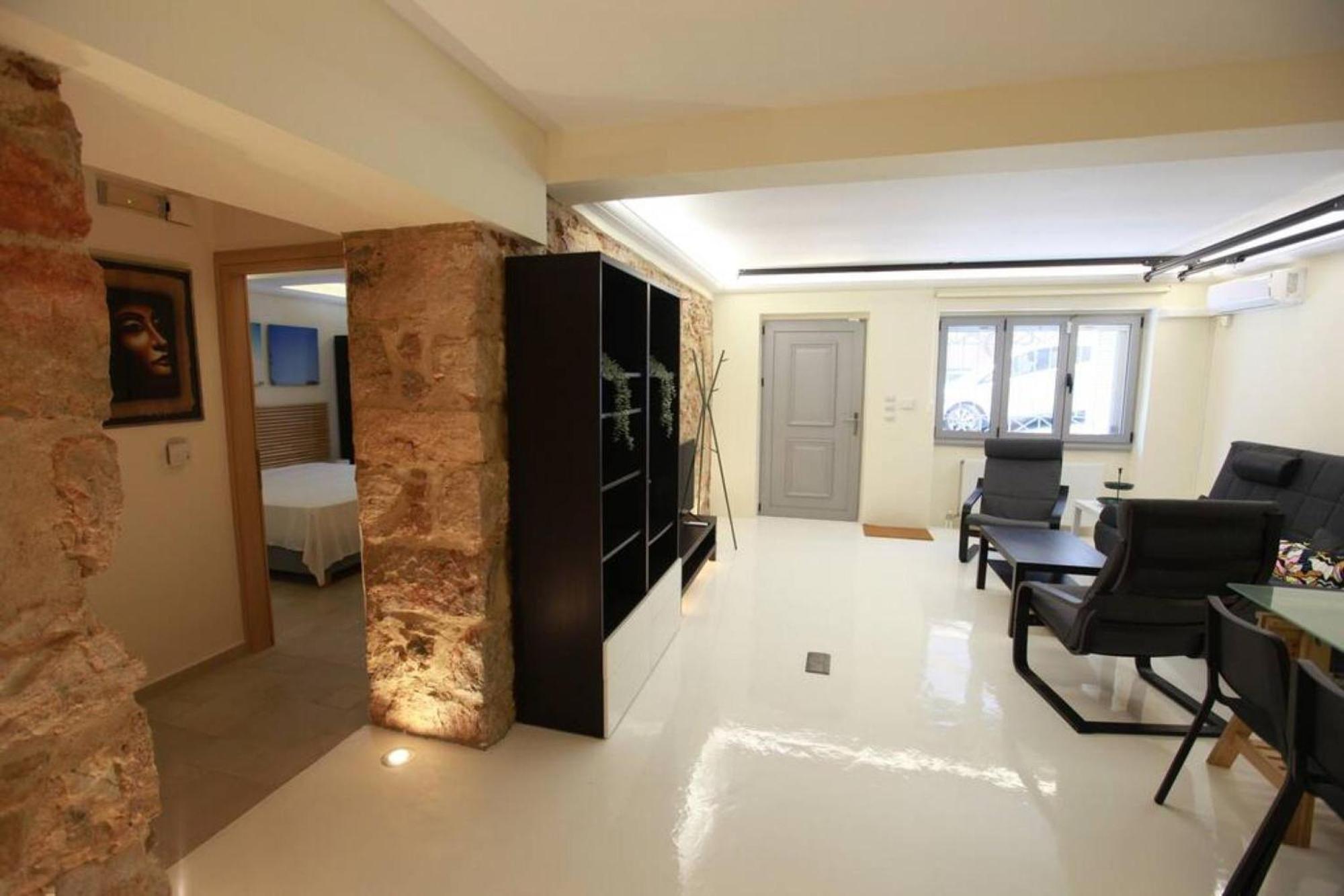 אתונה Elegant Studio At The Acropolis Hills מראה חיצוני תמונה